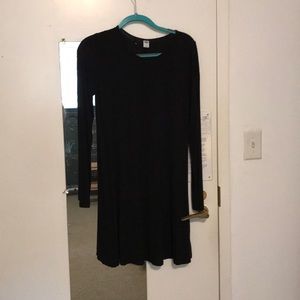 Black long sleeve dress